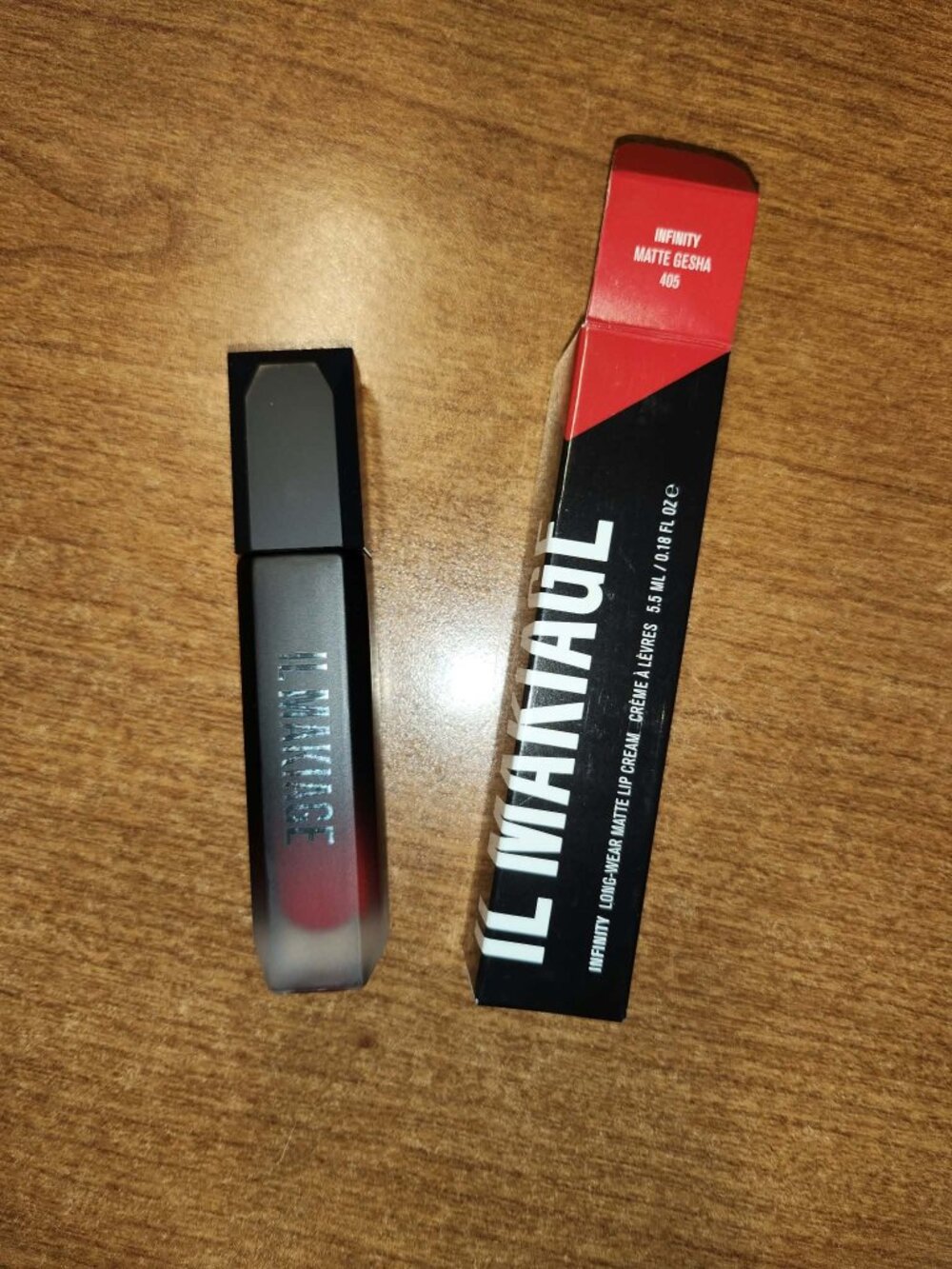 IL Makiage Infinity Lip Cream